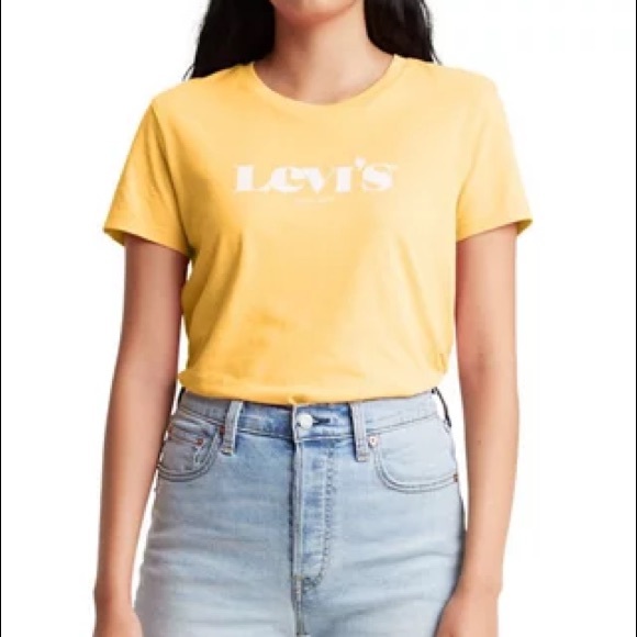 Levi's Tops - Levi T-Shirt